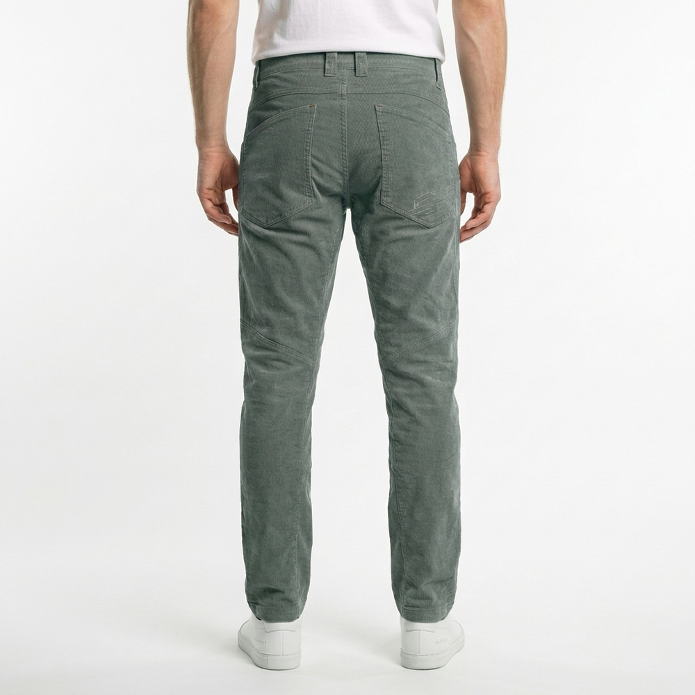 646_9713bba20e-apres_gray-