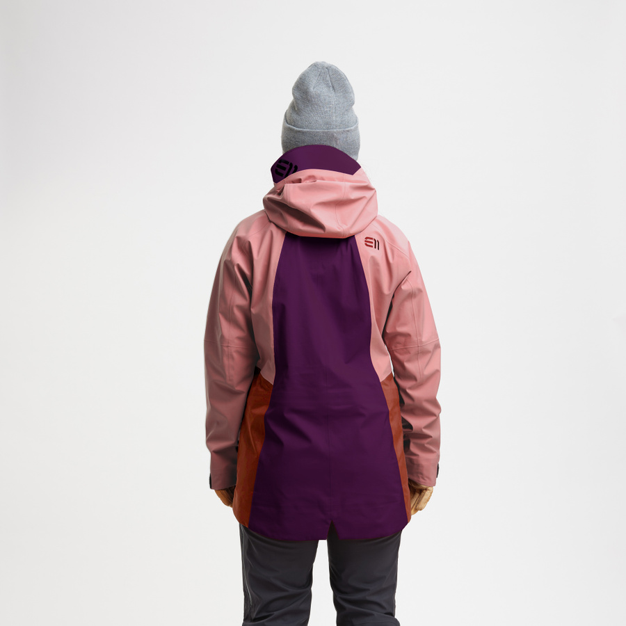 Meet the Pure 100 Jacket — Made with Freeriding in mind for